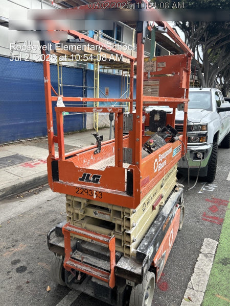 2022 JLG ES1932