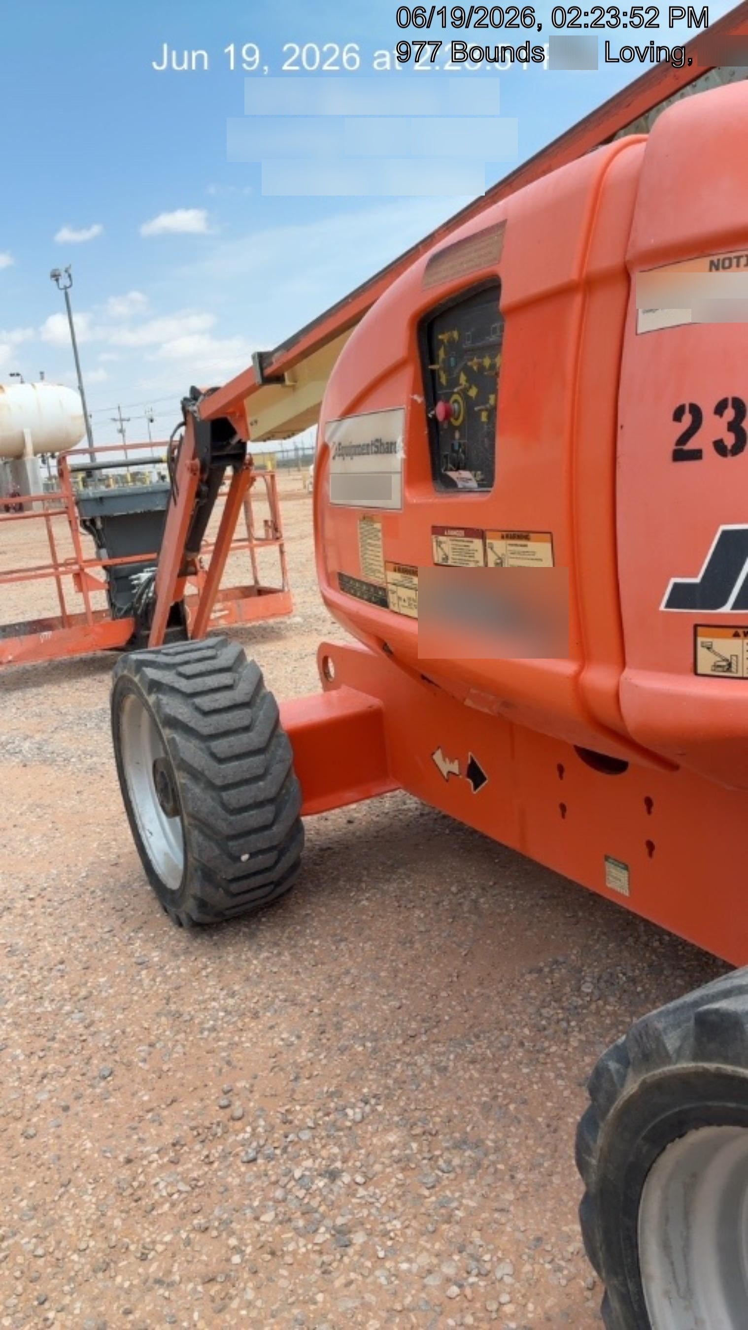 2019 JLG 600AJ