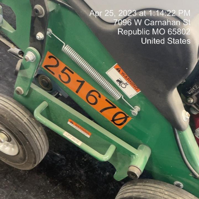 2022 BILLY GOAT AE401H