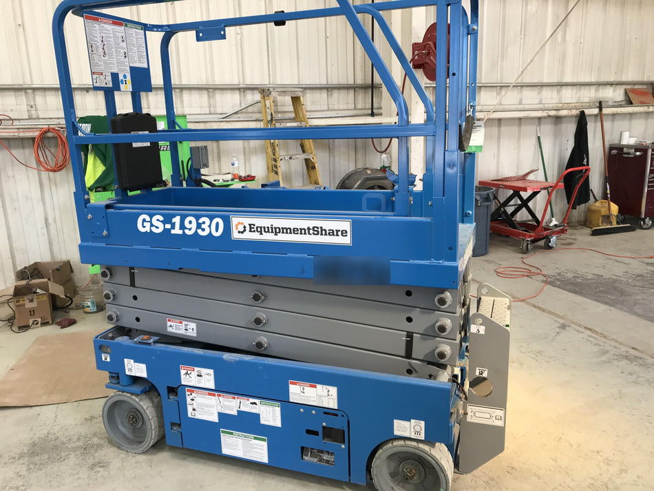 2019 Genie GS-1930 Fixed Rails with Chain Entry