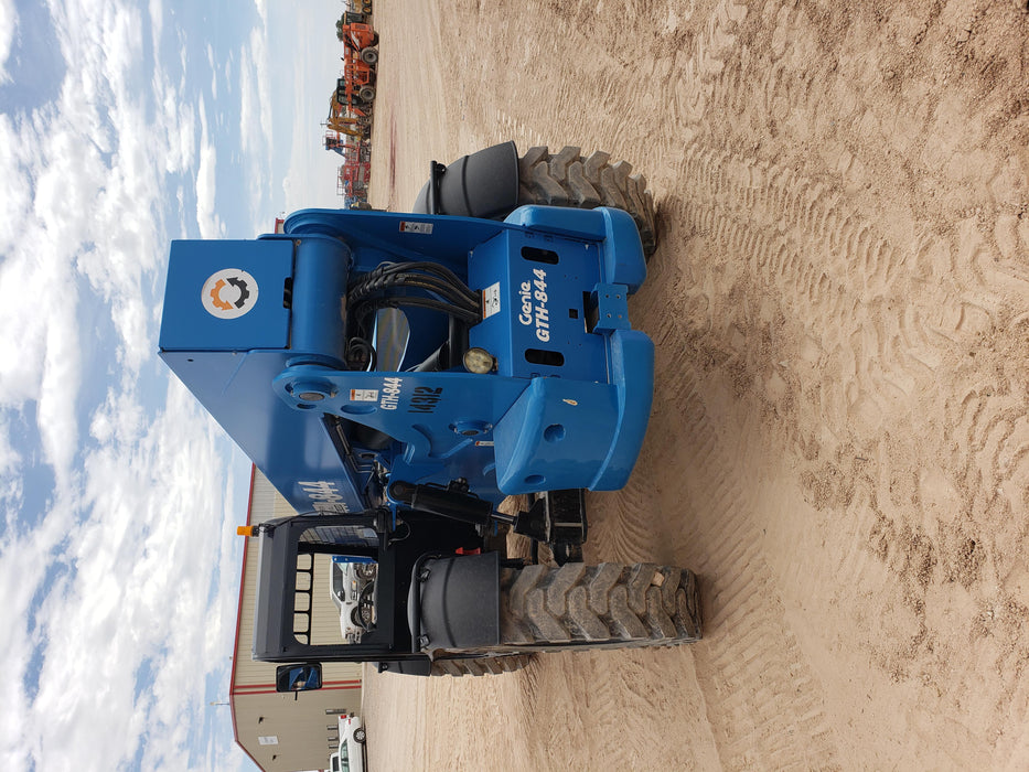 2018 Genie GTH-844 Genie GTH-844 w/Open ROPS, Solid Tires, beacon/work lights, 60" carriage/forks