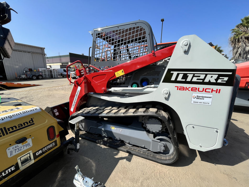 2023 TAKEUCHI TL12R2-R