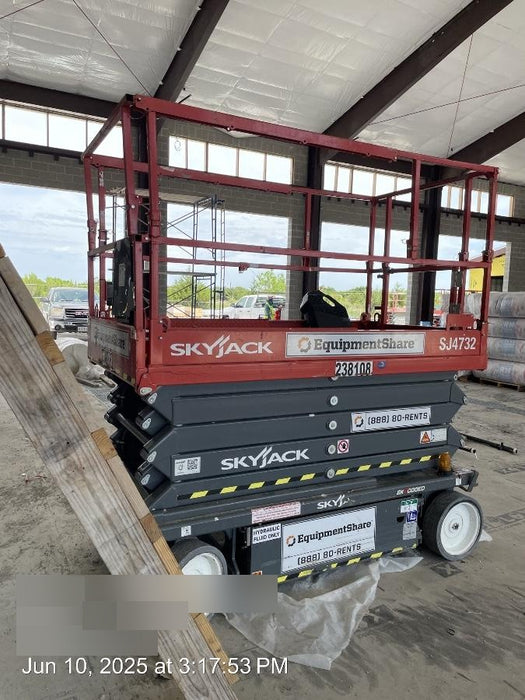 2022 SKYJACK SJ4732