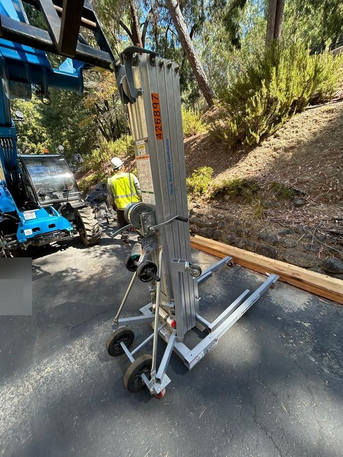 2024 GENIE SLC-24