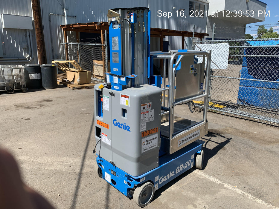 2021 GENIE GR-20