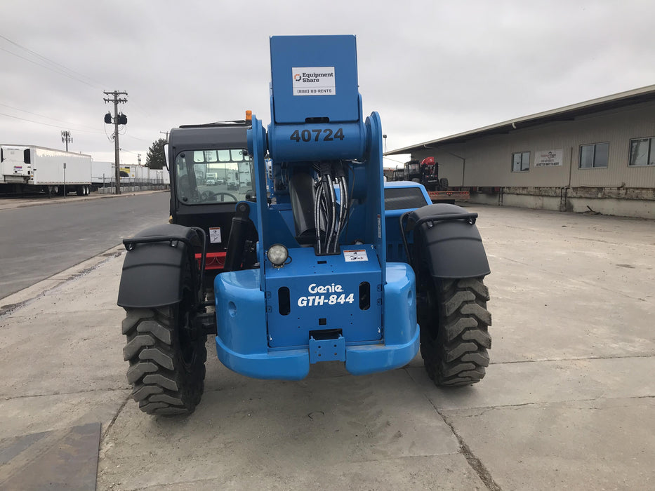 2019 GENIE GTH-844