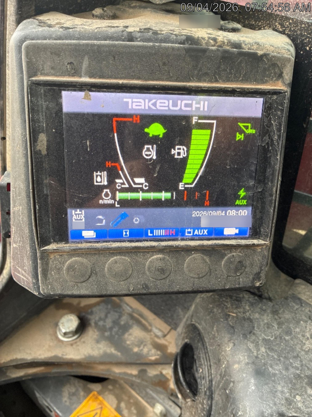 2022 TAKEUCHI TL10V2-CR