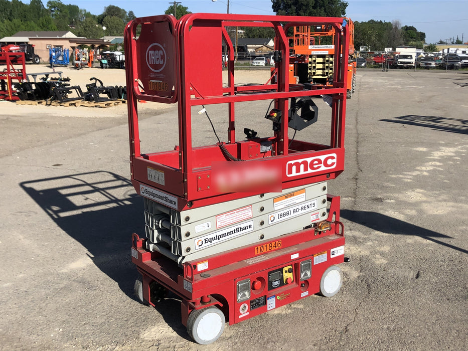 2020 MEC 1330SE Solid NM Tires, Steel Swing out Doors, LCS, Beacon, 900W Invertor