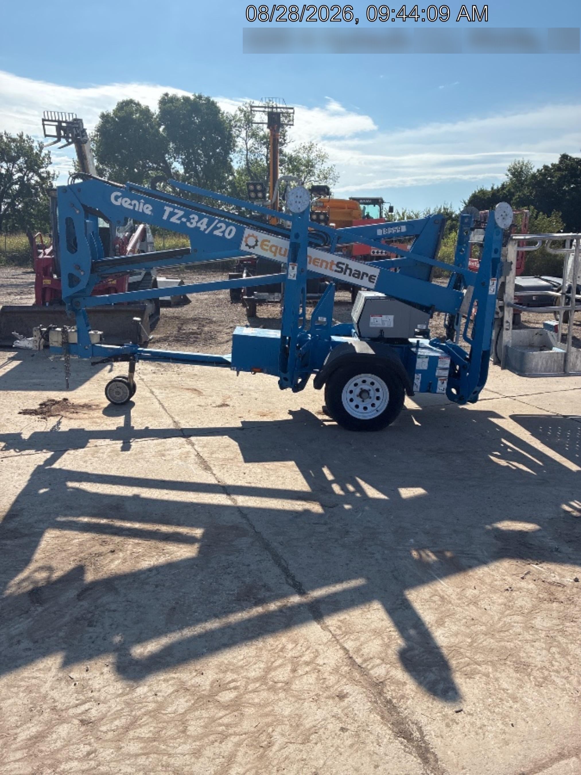 2018 GENIE TZ-34/20