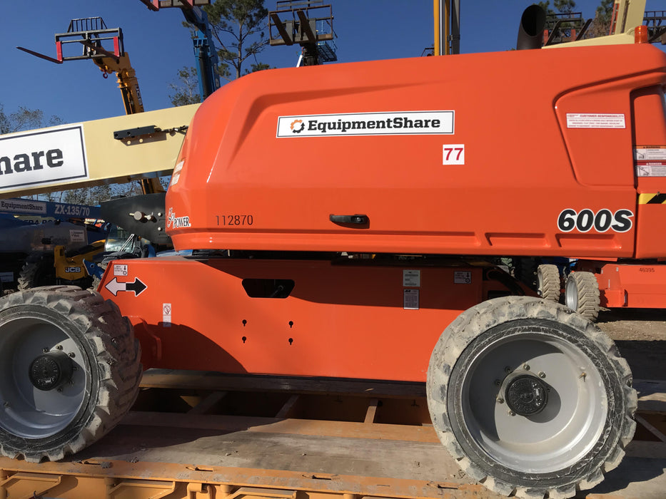 2020 JLG 600S