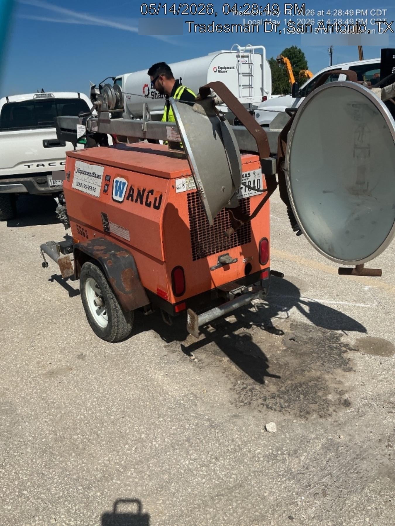 Wanco WLT-4M WANCO WLT-4M 6 kW Towable Light Generator