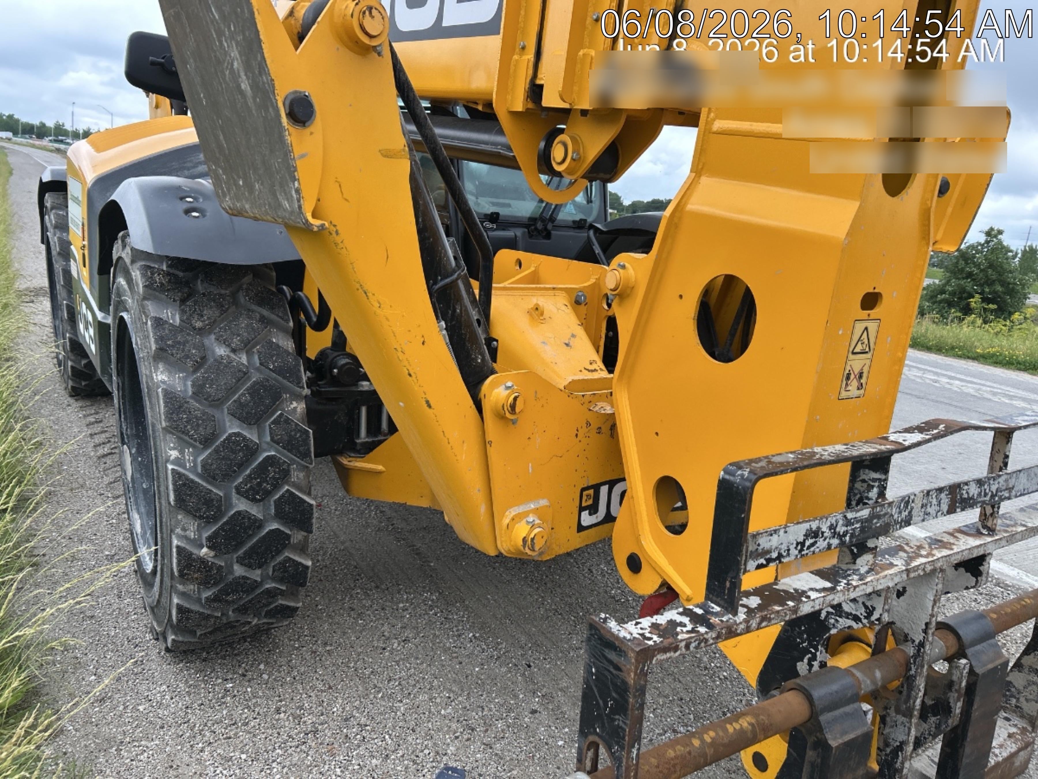 2023 JCB 510-56