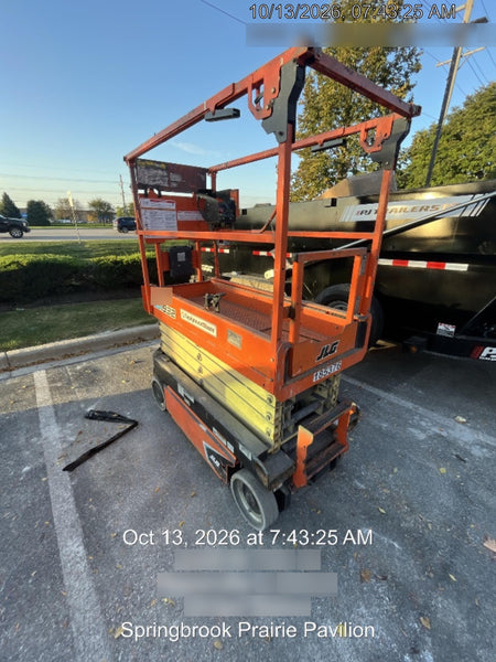 2021 JLG ES1932