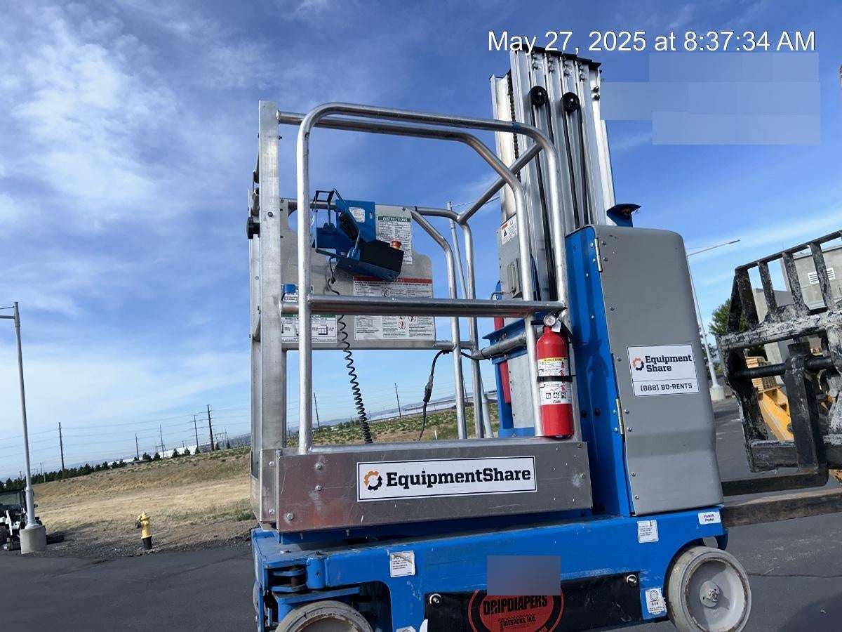2020 GENIE GR-20