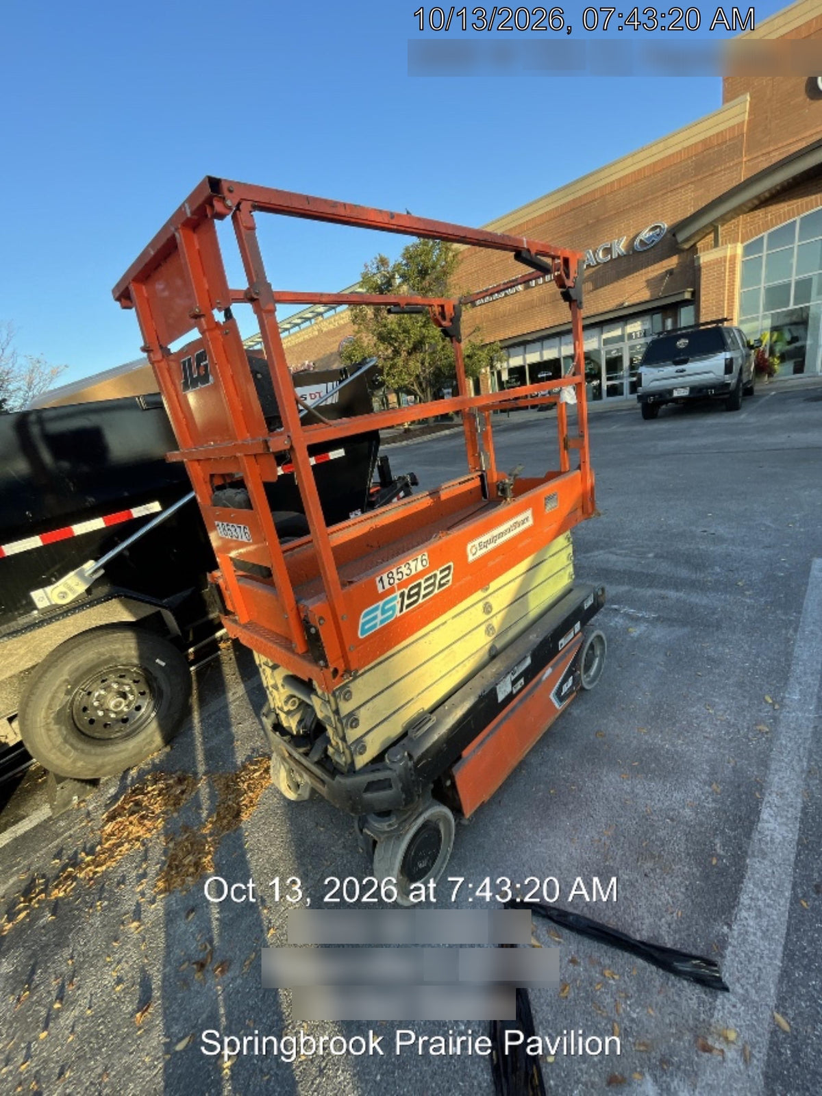 2021 JLG ES1932