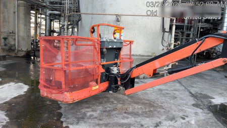 2019 JLG 600AJ