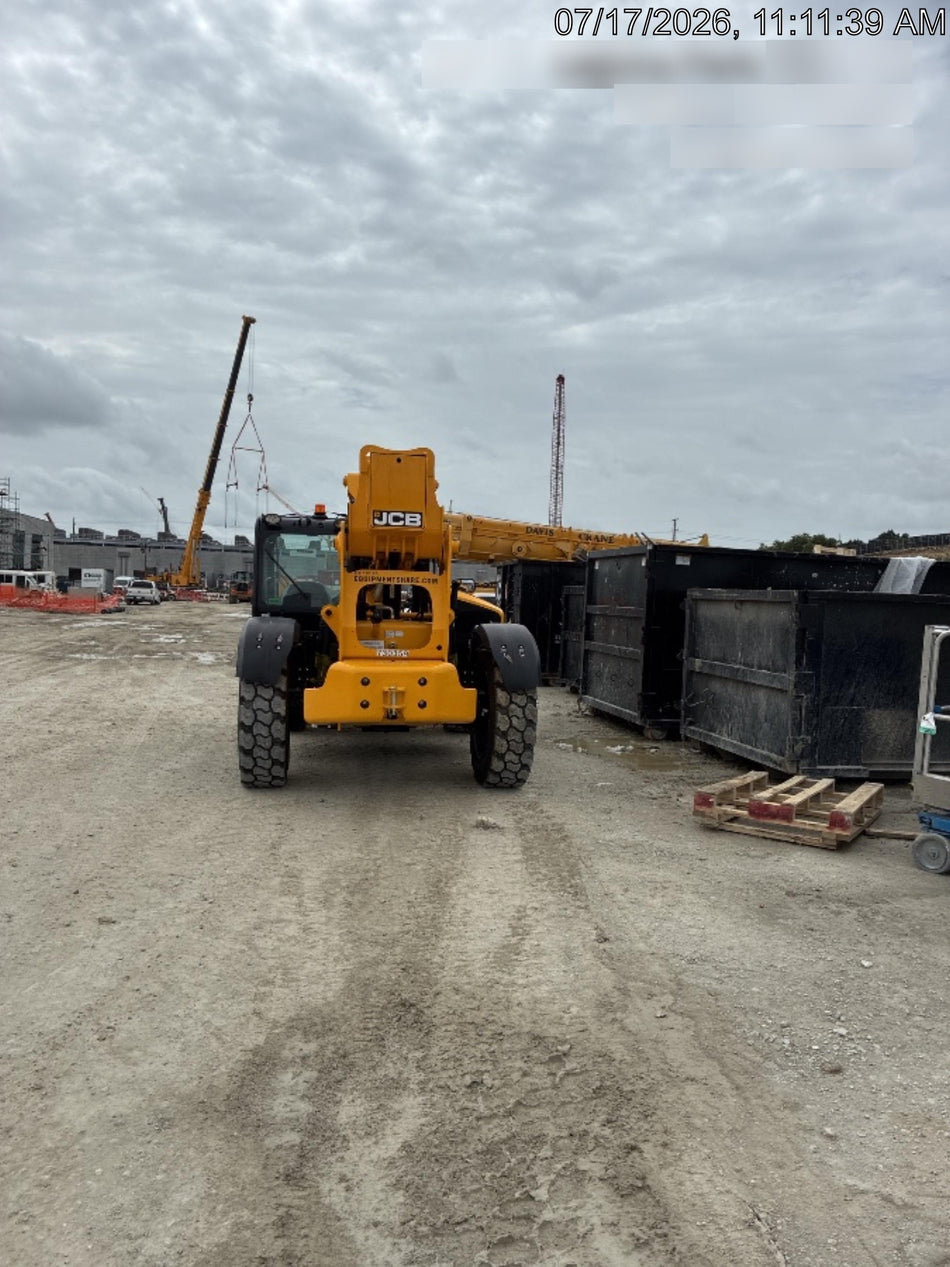 2026 JCB 512-56
