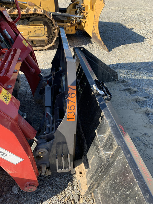 2021 PALADIN 48" Pallet Forks - Paladin