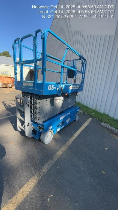 2019 Genie GS-4047 Folding rails with half height swing gate