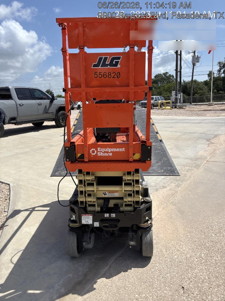 2025 JLG ES1932