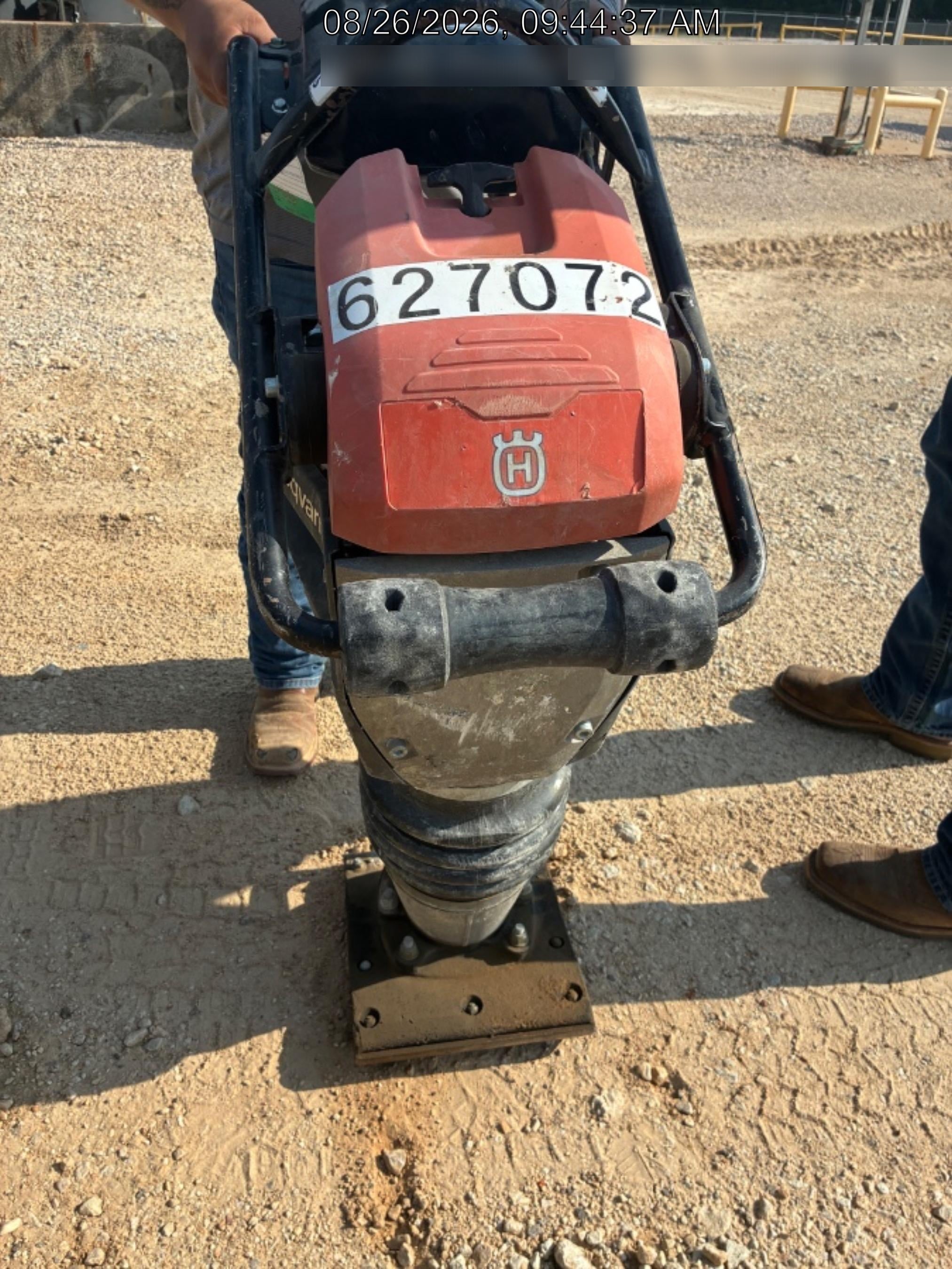 2025 HUSQVARNA LT6005