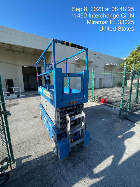 2023 GENIE GS-3232