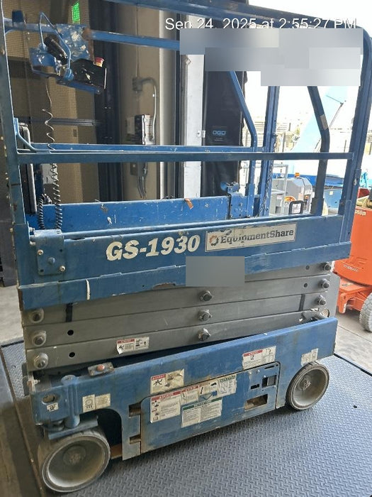 2019 Genie GS-1930 Fixed Rails with Chain Entry