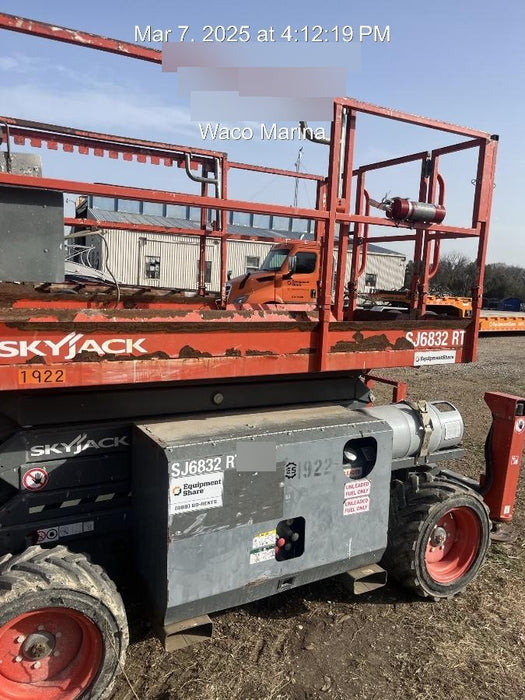 2016 SKYJACK SJ6832 RT