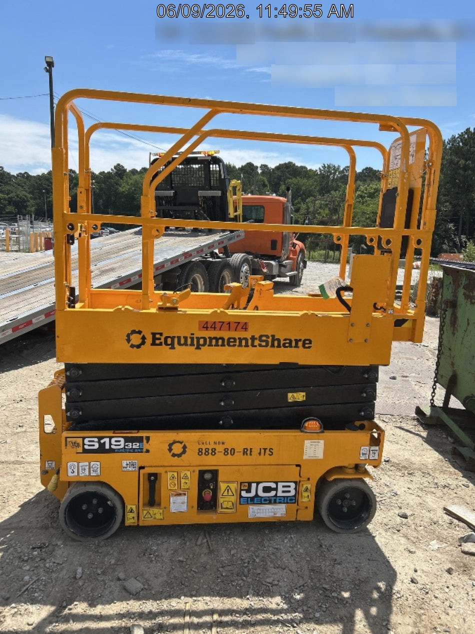 2024 JCB S1932E