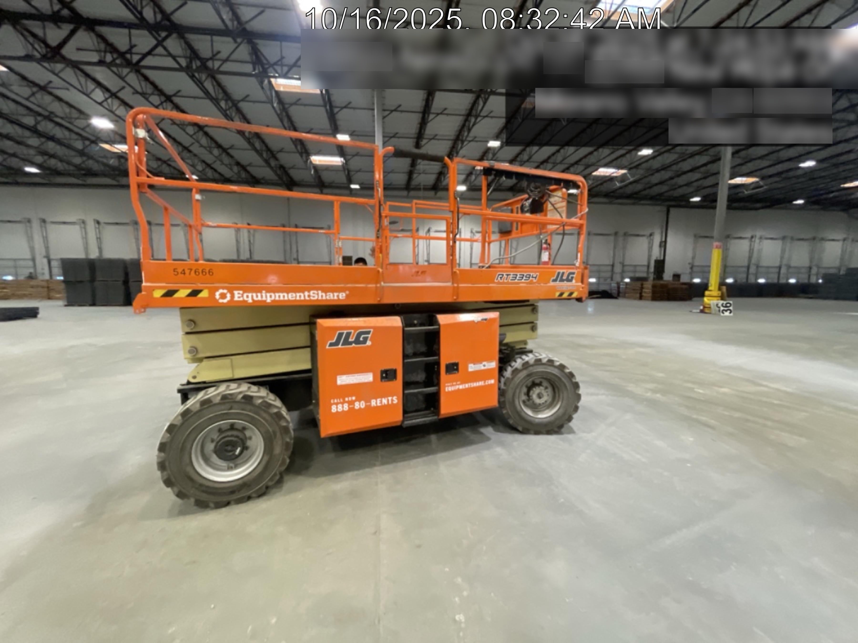 2025 JLG RT3394