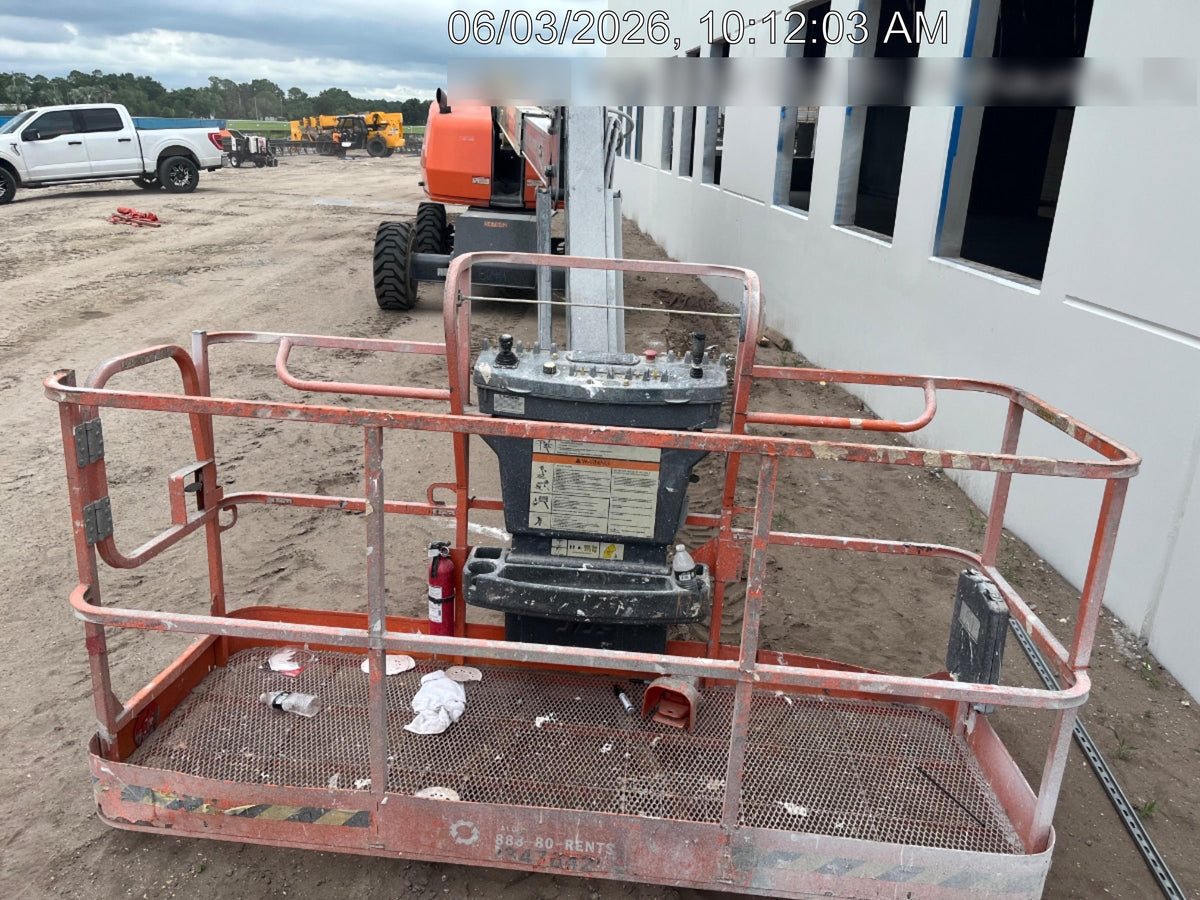 2023 JLG 460SJ