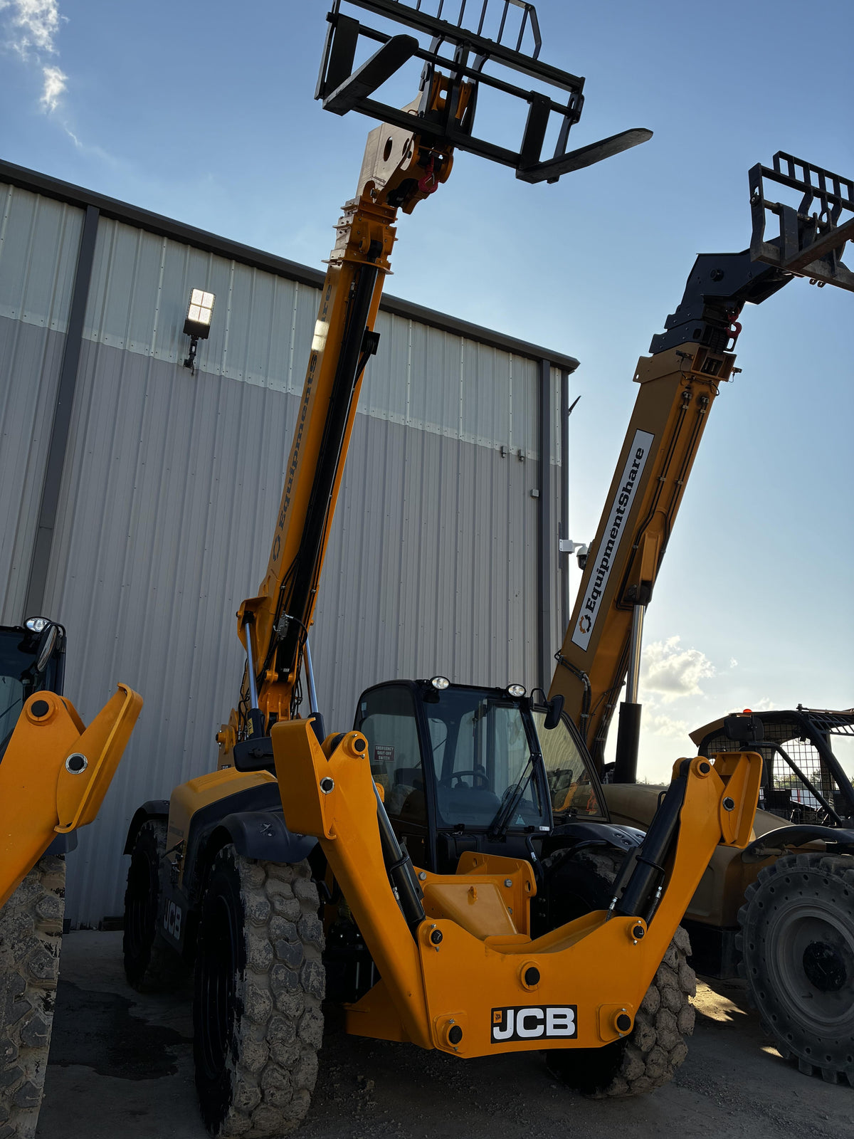 2026 JCB 510-56