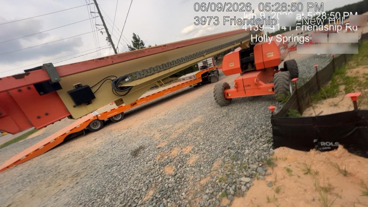 2019 JLG 860SJ