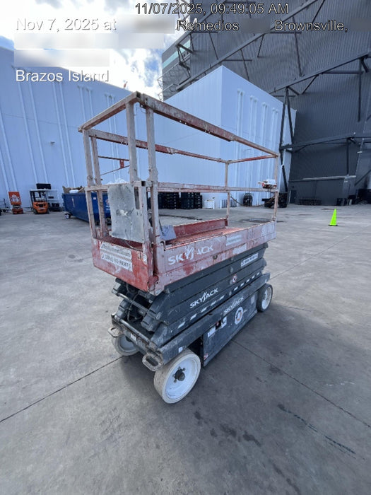 2016 Skyjack SJIII-3226 Standard Options