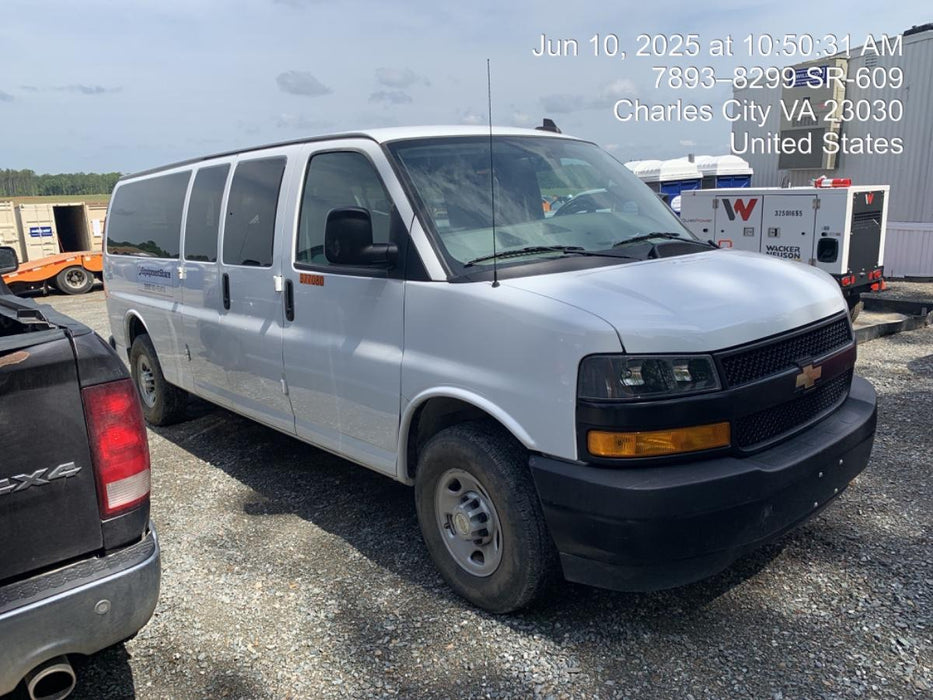 2023 CHEVROLET Express Van - Rental