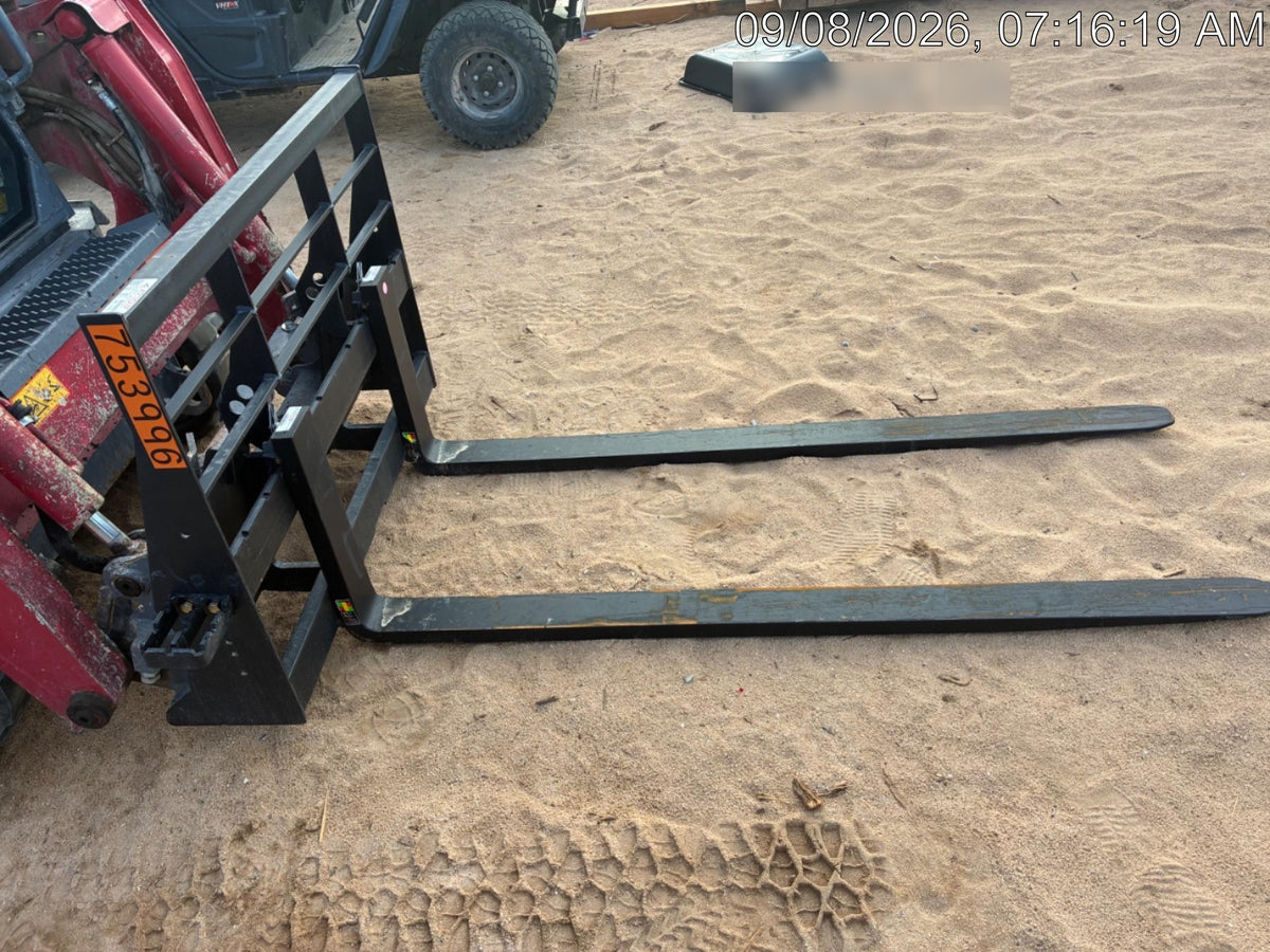 2026 ARROW MATERIAL HANDLING 72" Pallet Forks - Arrow