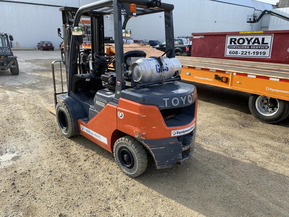 2022 TOYOTA 50-8FGU25