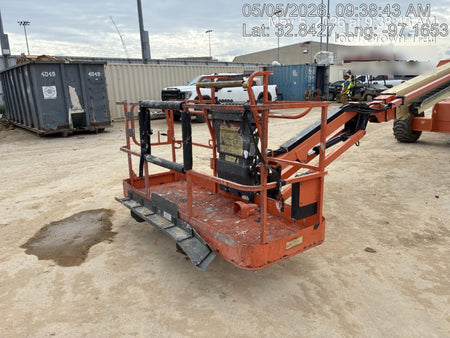 2016 JLG 660SJ