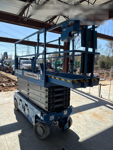 2022 GENIE GS-3232