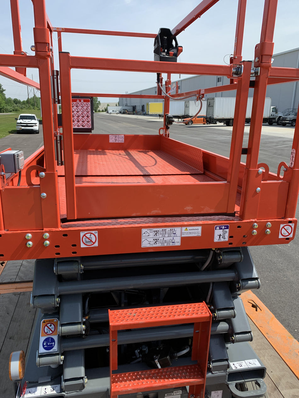 2021 SKYJACK SJ4732