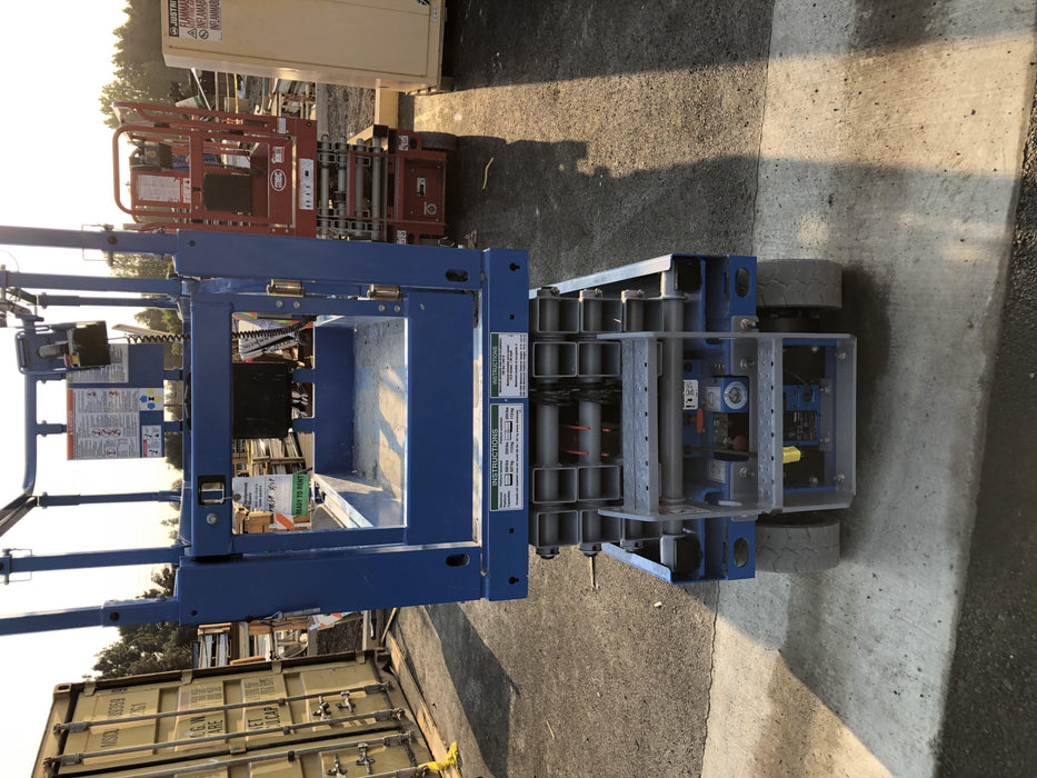 2020 Genie GS-1930 Solid Non Marking Tires, Beacon, Folding rails with half height swing gate, 800W Inverter