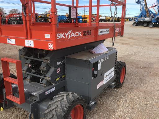 2019 SKYJACK SJ6832 RT