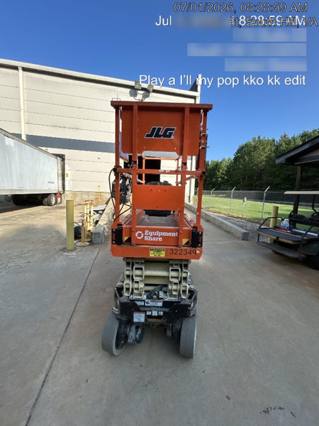 2023 JLG ES2632