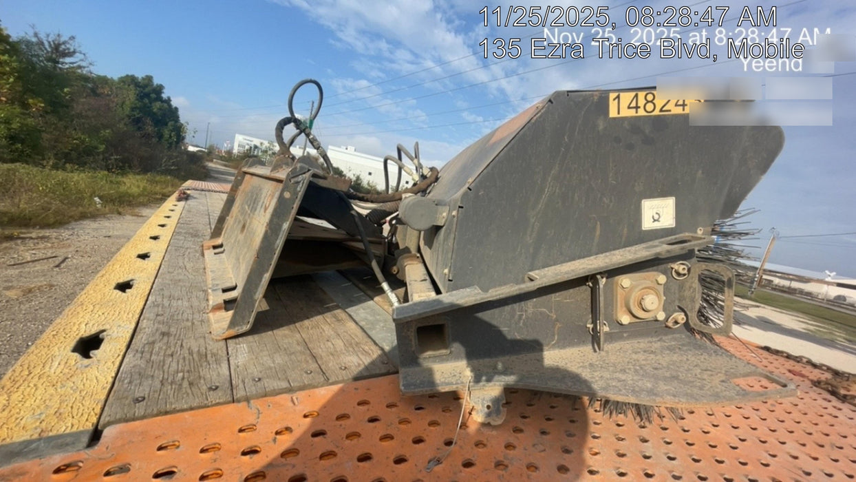 2021 PALADIN Sweepster SB72