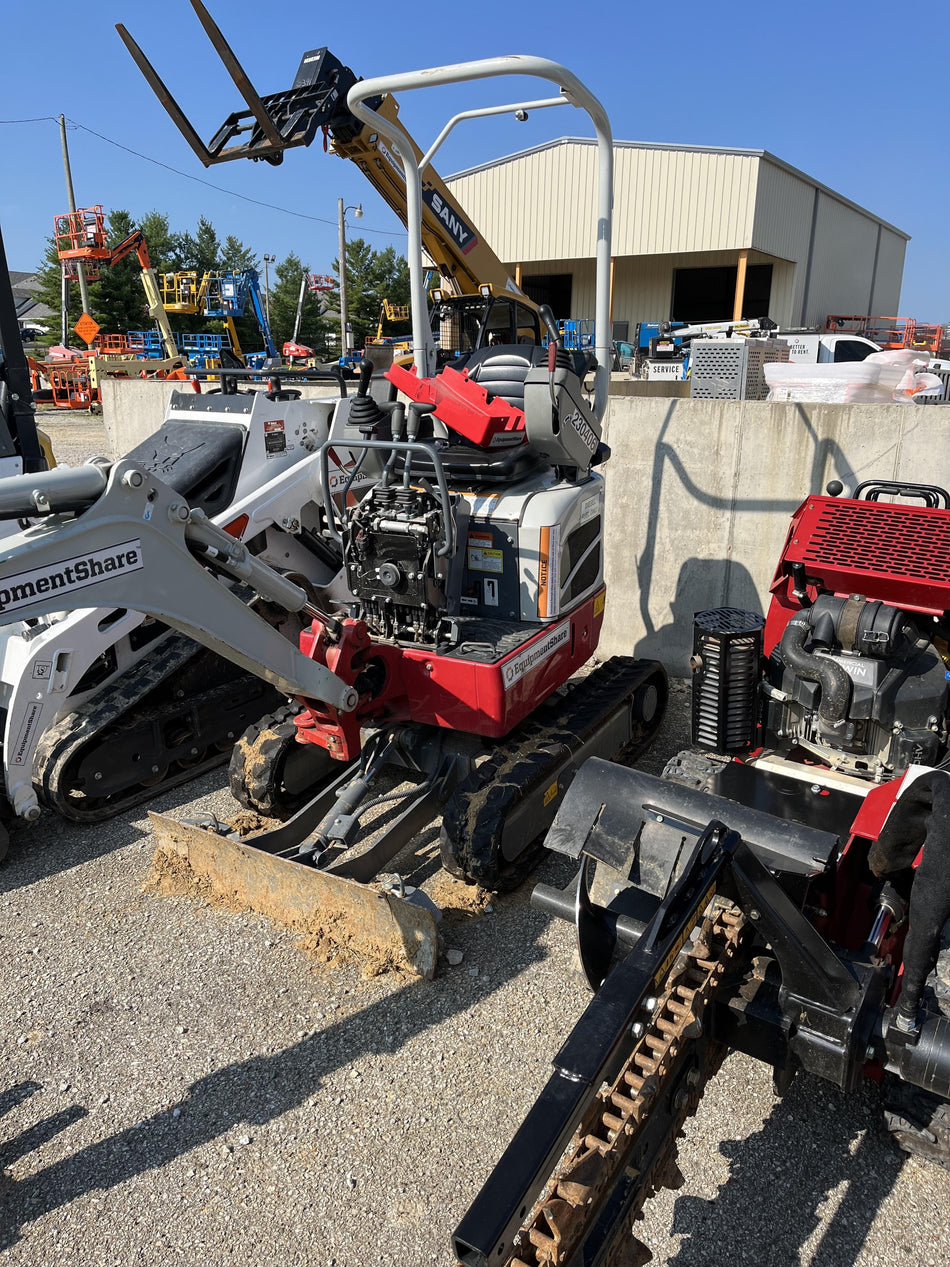 2022 TAKEUCHI TB210R