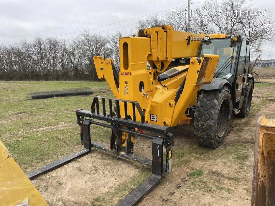 2024 JCB 512-56 74Hp Dsl, Cab/Heat/Air, FF Tires, LED WL, Bcn, L Hook, T3 + Access Controls