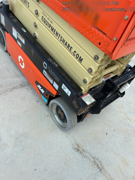 2025 JLG ES1932
