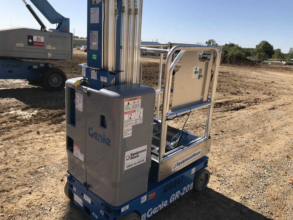 2020 GENIE GR-20