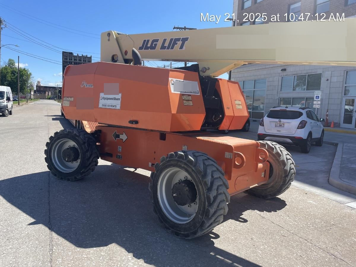 2019 JLG 860SJ
