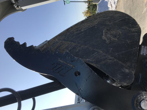 2019 Takeuchi TB260 Canopy, Standard Blade, Auxiliary hydraulics Manual QC, Hydraulic thumb, 12" ,18", 24" Bucket